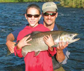 Salmon Fishing at its best! - Picture of Douglaston Salmon Run
